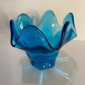 L.E. Smith Blue Small Stretch Glass Bowl Vintage